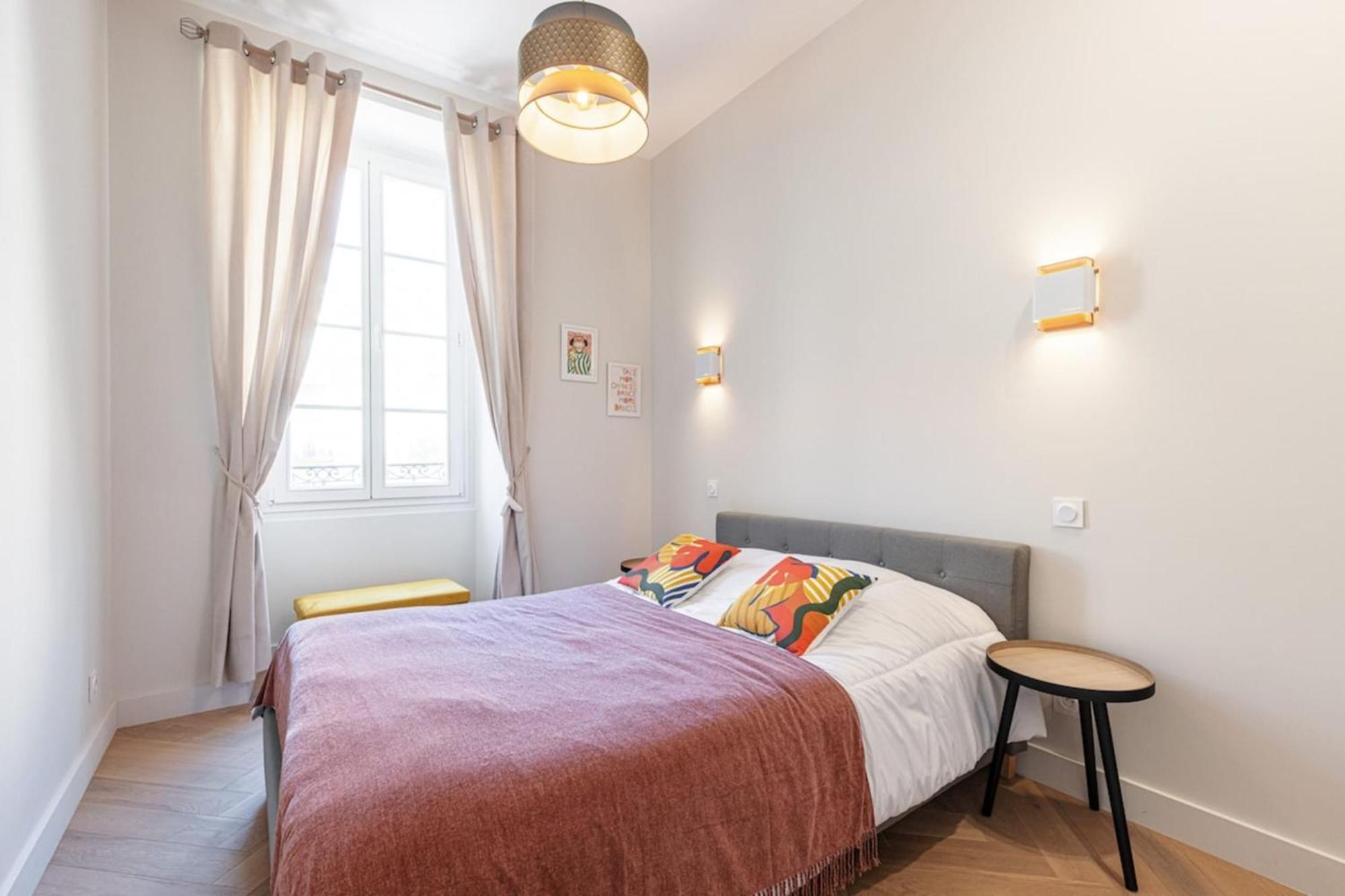 Philibert - Traditional Apart With Historical Fresco Niza Exterior foto